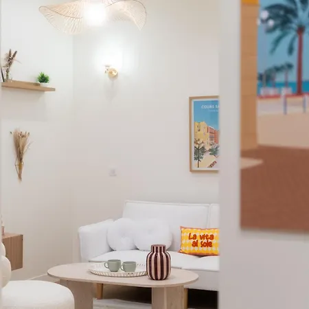 True Nice-style, Quiet 2-room Apartment, Old *